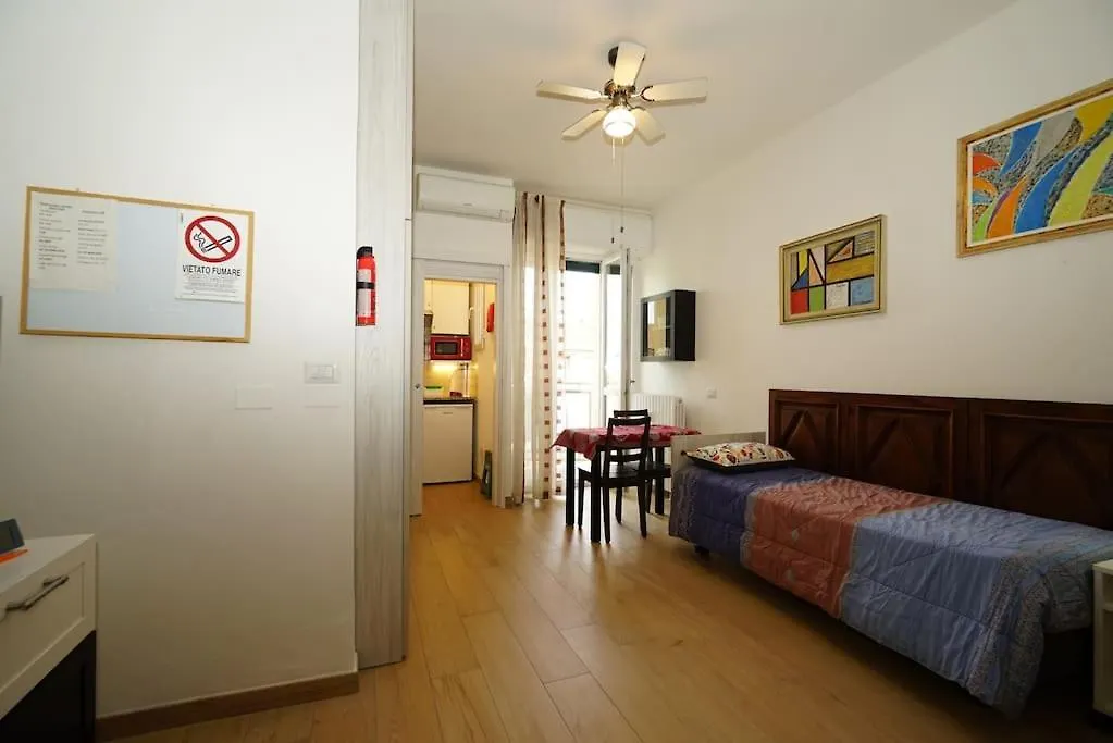 מילאנו Padova Guesthouse איטליה